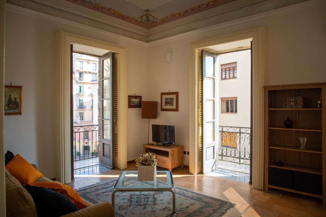 Flavio Gioia Apartamento *